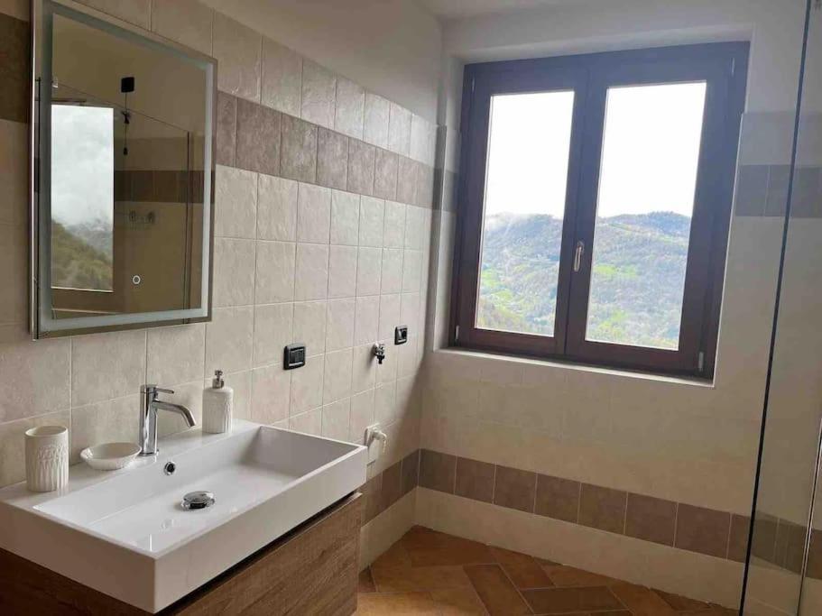Casa Con Vista Apartment Costa di Serina ภายนอก รูปภาพ