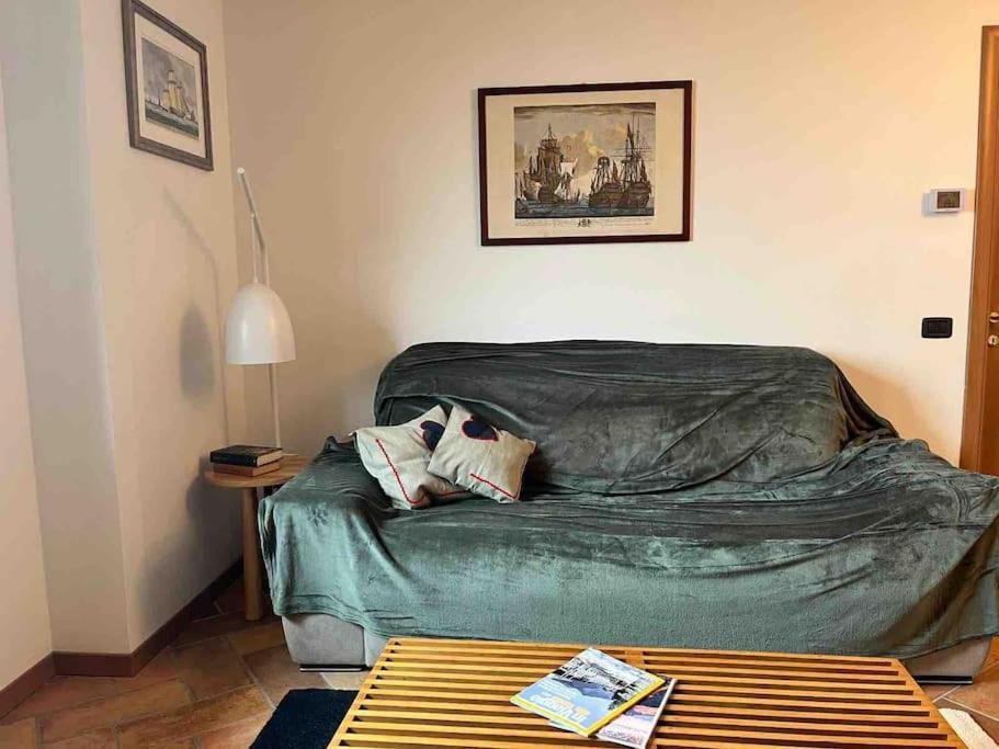 Casa Con Vista Apartment Costa di Serina ภายนอก รูปภาพ