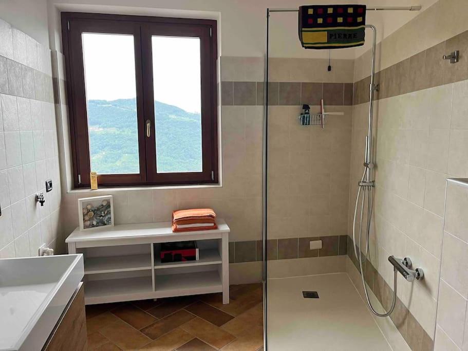 Casa Con Vista Apartment Costa di Serina ภายนอก รูปภาพ